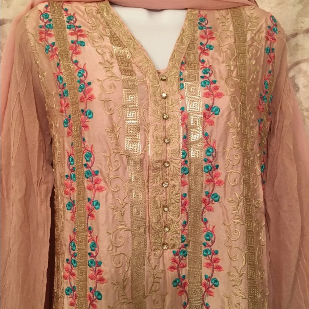 Designer Agha  Noor kameez shalwar